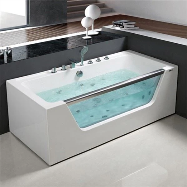 Bañera de hidromasaje grande