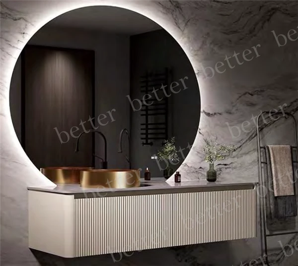 Tocador de baño de tono de madera